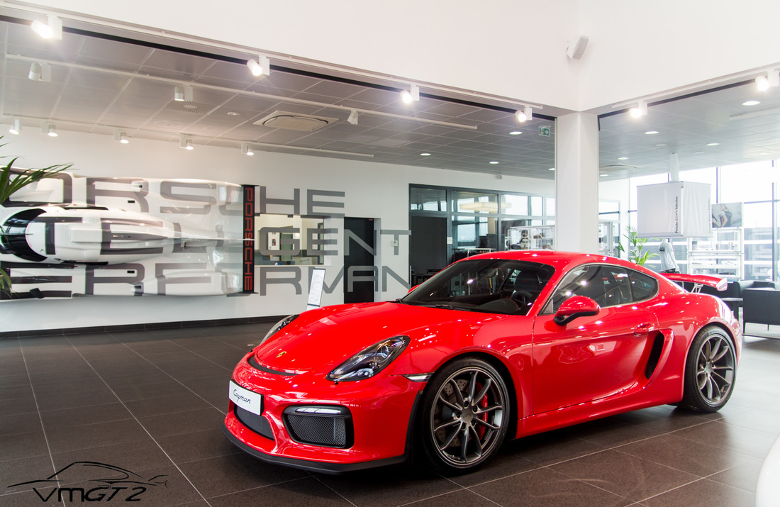 Porsche, McLaren Spécialistes de voitures prestigieuses, ils ouvrent  leur magasin, près de Rennes